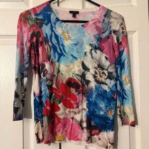 5/25 Talbots Sz Small Vibrant Wearable Art Knit Sweater Blouse